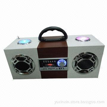 Wooden Speaker with Fashionable Design